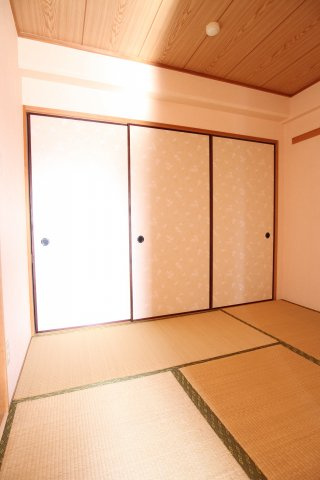 ボヌール安井の内装