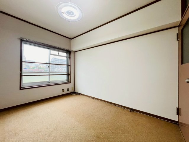 星陵台住宅１号棟の子供部屋