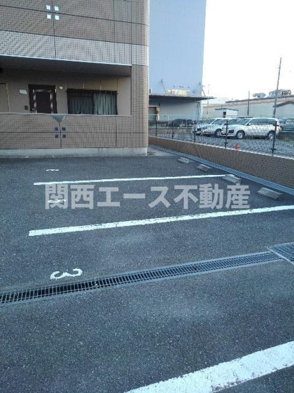 【駐車場】 | グランボナーWADA