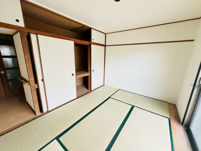新多聞第3住宅211号棟の子供部屋