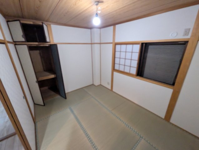 カルフールの和室
