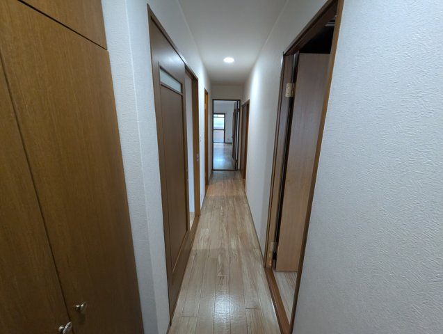 カルフールの内装