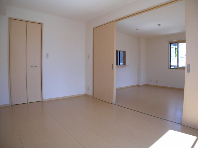 アーバンフォレストⅡ棟の寝室
