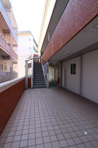 奥の池ハイムのエントランス