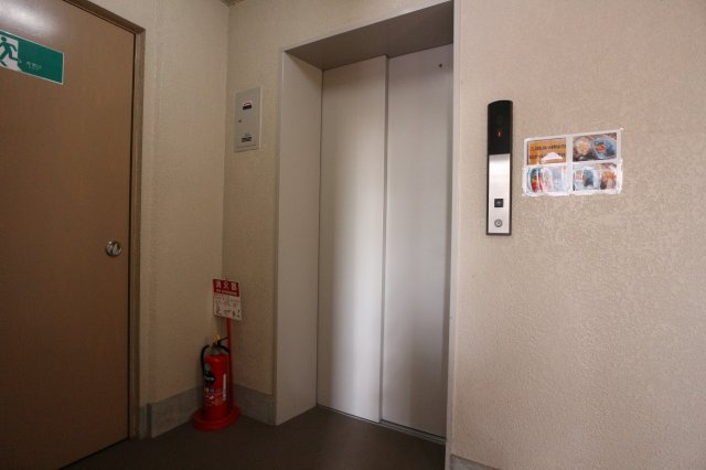 アビリティ塩屋のエントランス