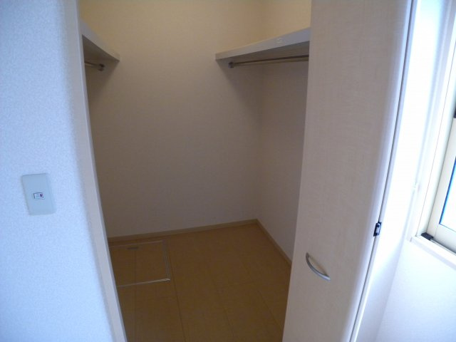 シロス船上B棟の収納