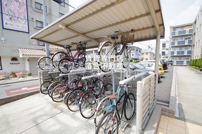 【その他共用部分】 | カサ　エスペランサ | 敷地内駐輪場完備