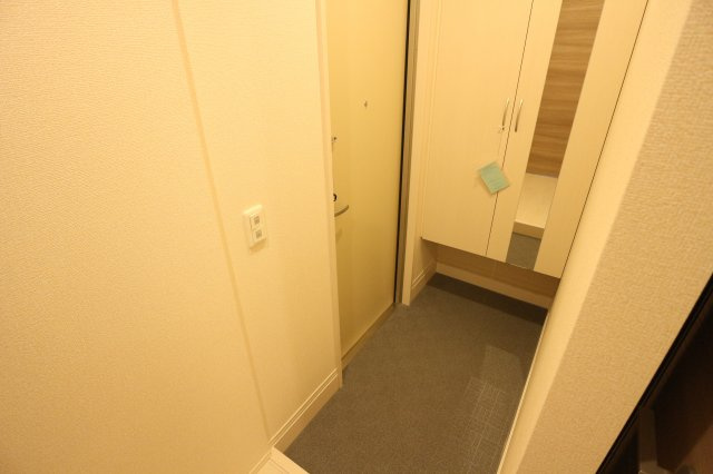 モアレオークラの玄関