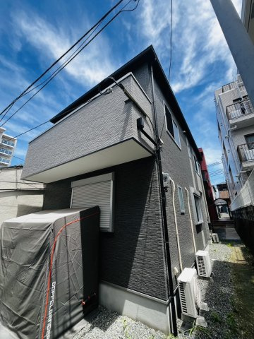 坂上1丁目貸家