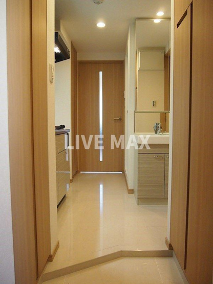 【玄関】ルーブル羽田西