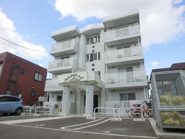 グランメール西麻生