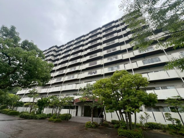西舞子パークホームズ４号棟の外観