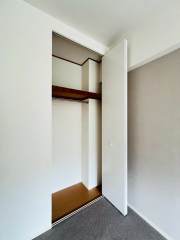 西舞子パークホームズ４号棟の収納