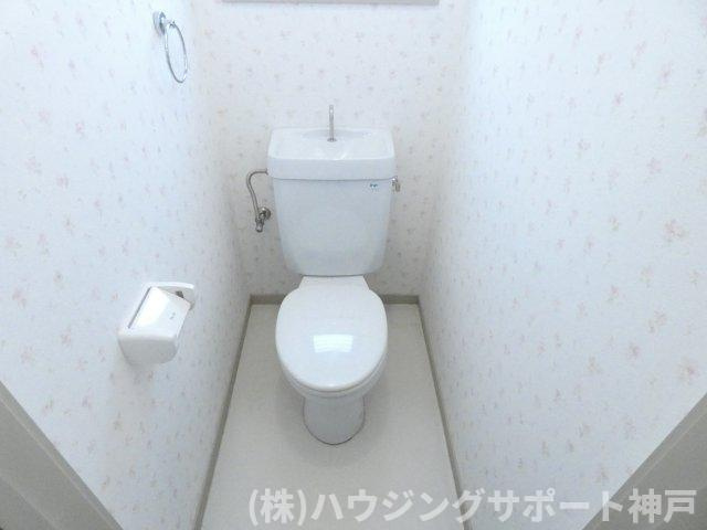 タウンハウス北別府1のトイレ