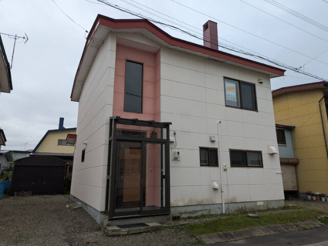 帯広市西十八条北２丁目の一戸建て
