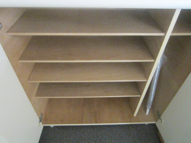 旭泉マンションの収納|下足入れ付きです