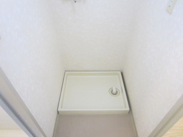 旭泉マンションのその他|室内洗濯機置場付きです