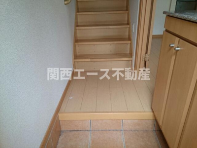 【玄関】 | ソレイユ堀溝