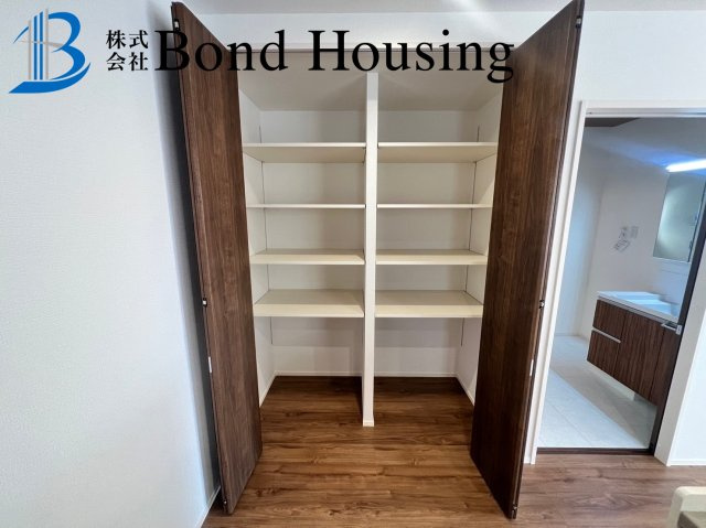 長期優良住宅取得　南多聞台4丁目　新築2区画　1号棟の収納
