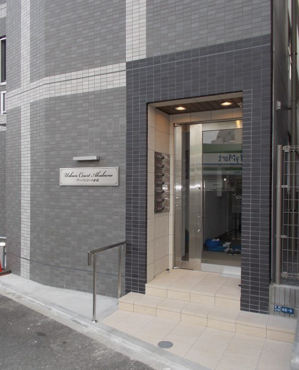 Ｕｒｂａｎ　Ｃｏｕｒｔ赤羽のエントランス