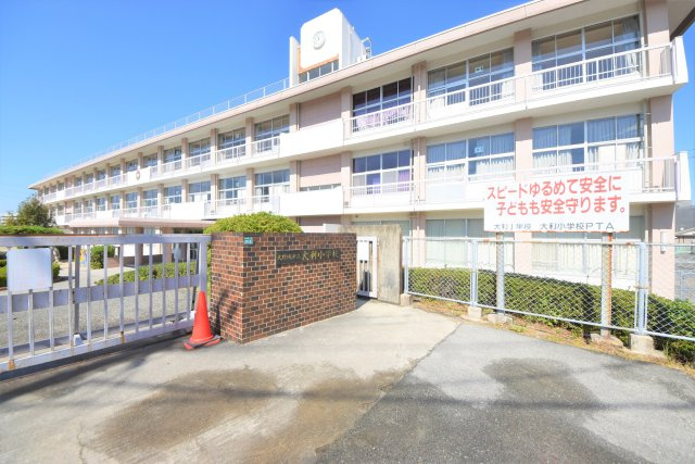 大野城市上大利2丁目第1-3区画（1号地）の周辺|大利小学校