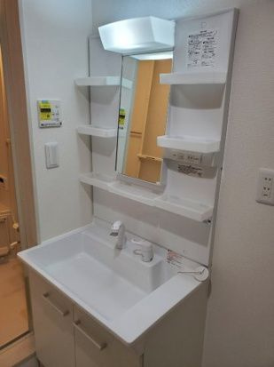 ラガール椎名町の洗面所