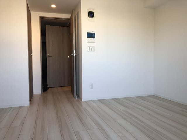 クレヴィスタ三軒茶屋の居間・リビング|こちらのリビングで趣味の時間をお楽しみください