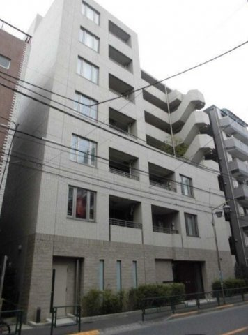 【外観】 | Brillia中野 | 鉄筋コンクリート造のがっちりとした建物。