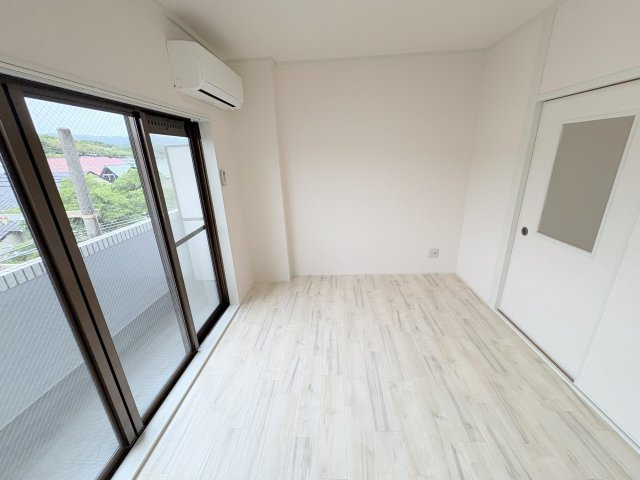 生駒市小瀬町の賃貸マンションの洋室