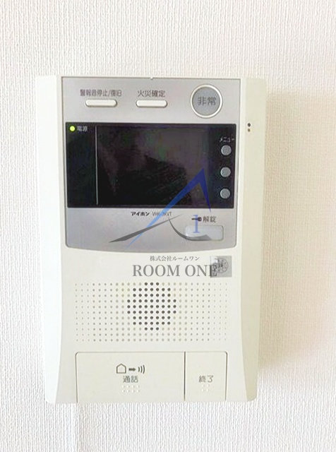 ブラン　コライユのセキュリティ|モニター付きインターホンです。