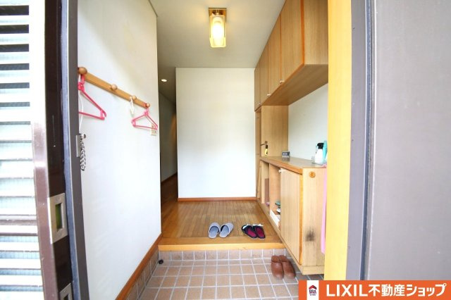 久喜市青葉5丁目中古戸建の玄関