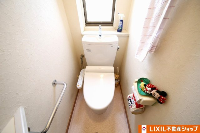 久喜市青葉5丁目中古戸建のトイレ|1階トイレ