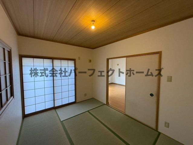津田山手2丁目戸建　賃貸の和室|和室があれば、来客や子供用のスペースとして活躍します