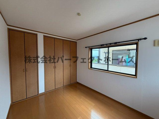 津田山手2丁目戸建　賃貸の洋室|きれいな洋室です