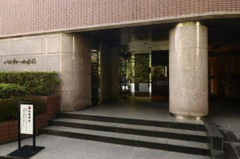 パルティール赤坂のエントランス|落ち着いたエントランスです