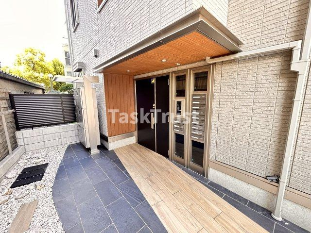 【エントランス】 | GARANCE新森