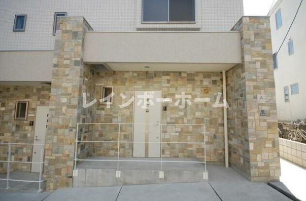 ウッドマンション和光ヴィレッジAのエントランス