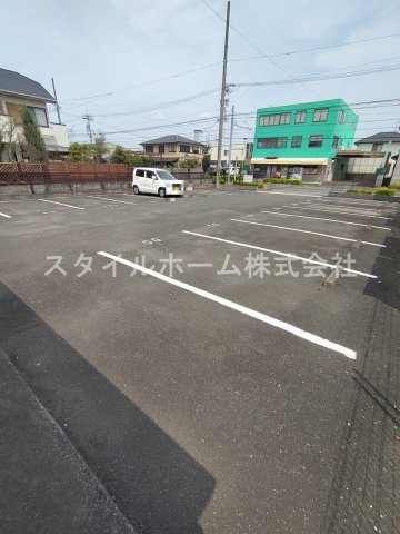 ファインステージの駐車場