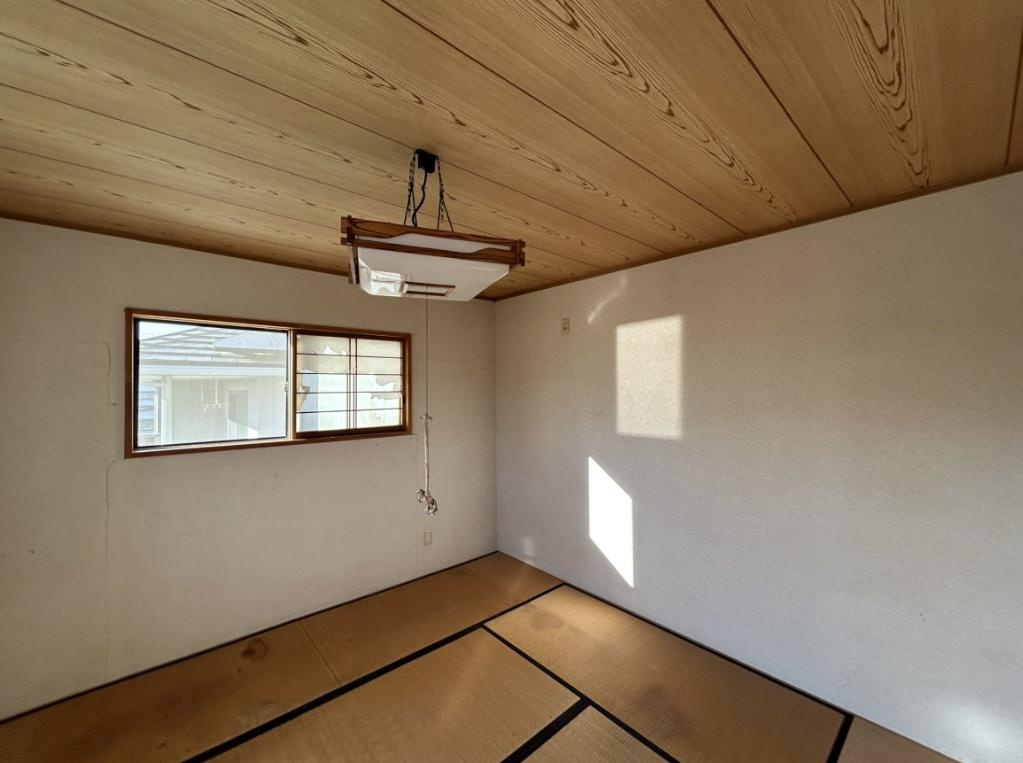 ひたちなか市大字中根　中古戸建の和室