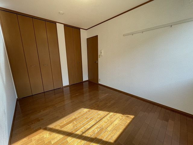メゾン山口の寝室