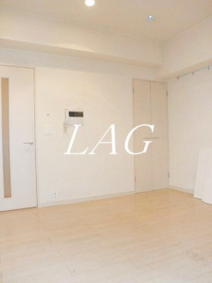 【居間・リビング】 | エスコート西新宿 | 洋室のお部屋です。