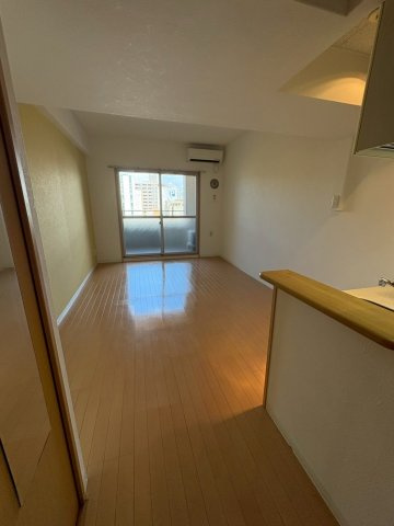 福岡市博多区神屋町の賃貸マンションの居間・リビング