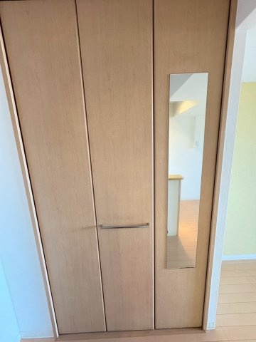福岡市博多区神屋町の賃貸マンションの玄関