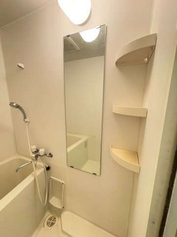 福岡市博多区神屋町の賃貸マンションの浴室