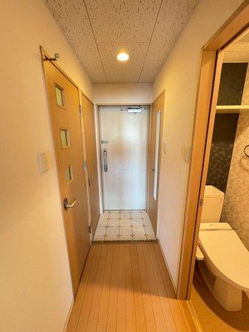 福岡市博多区神屋町の賃貸マンションの玄関