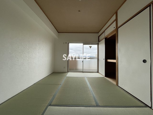 グランドシャトー鴫野の和室