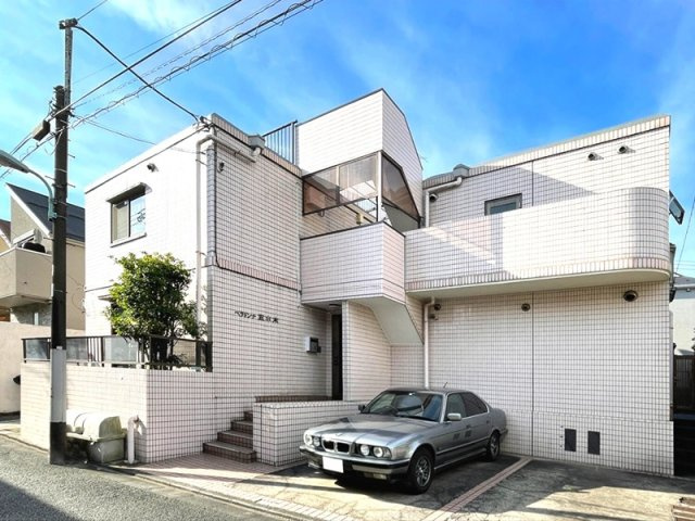 ベラドンナ五本木の外観