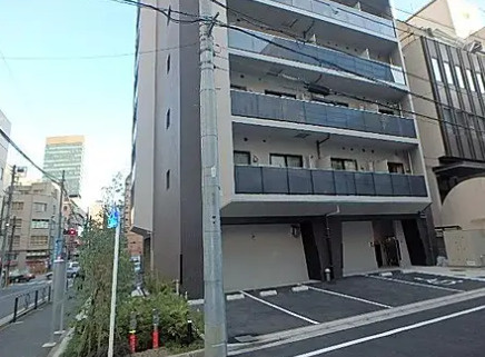 CAVE YUSHIMAの駐車場