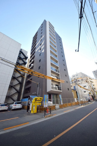 CAVE YUSHIMAの駐車場