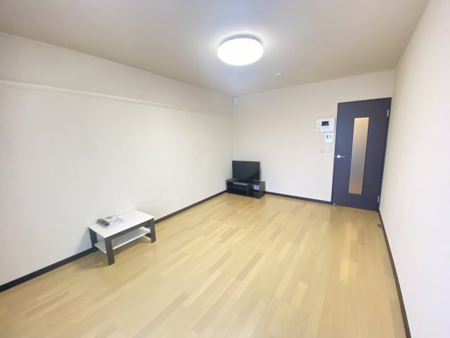 【洋室】 | レオネクストふみつき